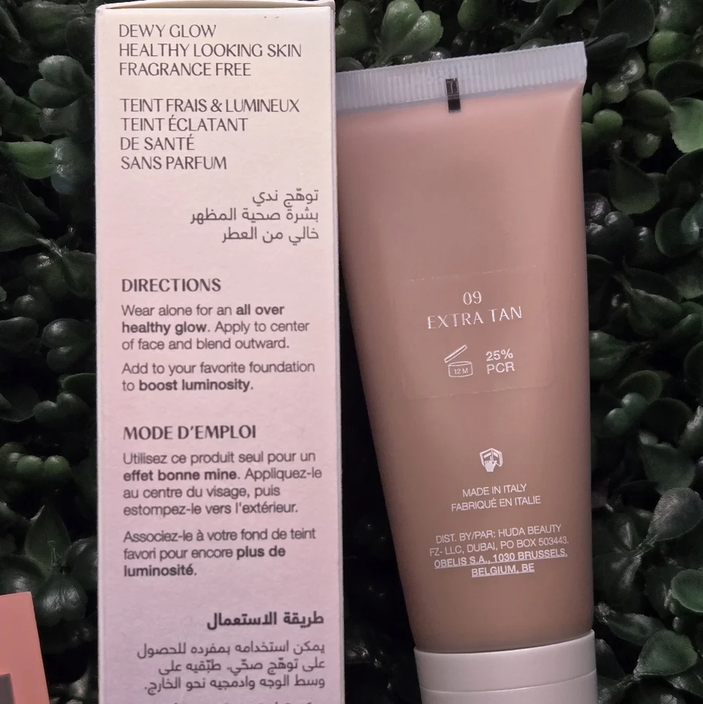 Glowish Huda Beauty Multi Dew Skin Tint 09 Extra Tan NIB